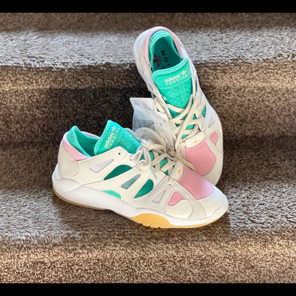 Brand New! Adidas Trainer Shoes Size 9